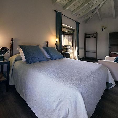 Pazo De Lemaio Guest House Laracha Bagian luar foto