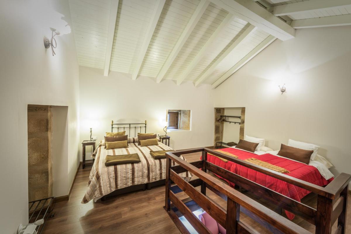 Pazo De Lemaio Guest House Laracha Bagian luar foto
