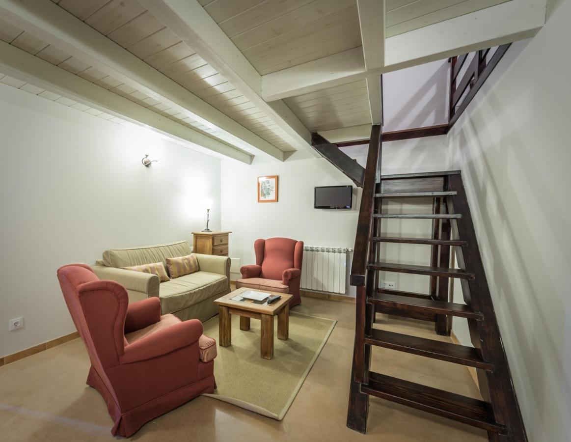 Pazo De Lemaio Guest House Laracha Bagian luar foto
